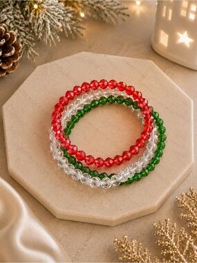 Festive Red, Green & Clear Beaded Stretch Bracelet Set